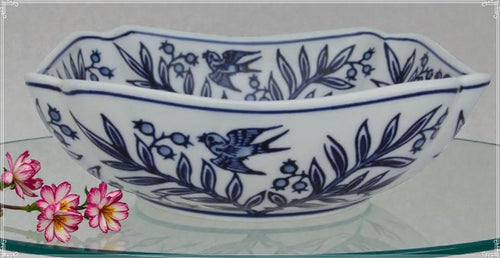 7.5"L X 4.75"H PORCELAIN JARDINIERE